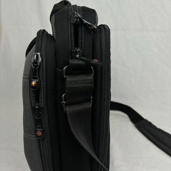 SwissGear Wenger Black & Gray Laptop Bag - Multiple Compartments Durable Fabric. - Picture 9 of 16